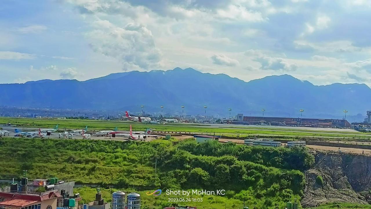 Kathmandu Airport View Hotel And Lodge Dış mekan fotoğraf